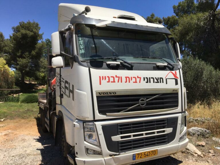 הובלות ומשלוחים חנות חצרוני לחומרי בניין